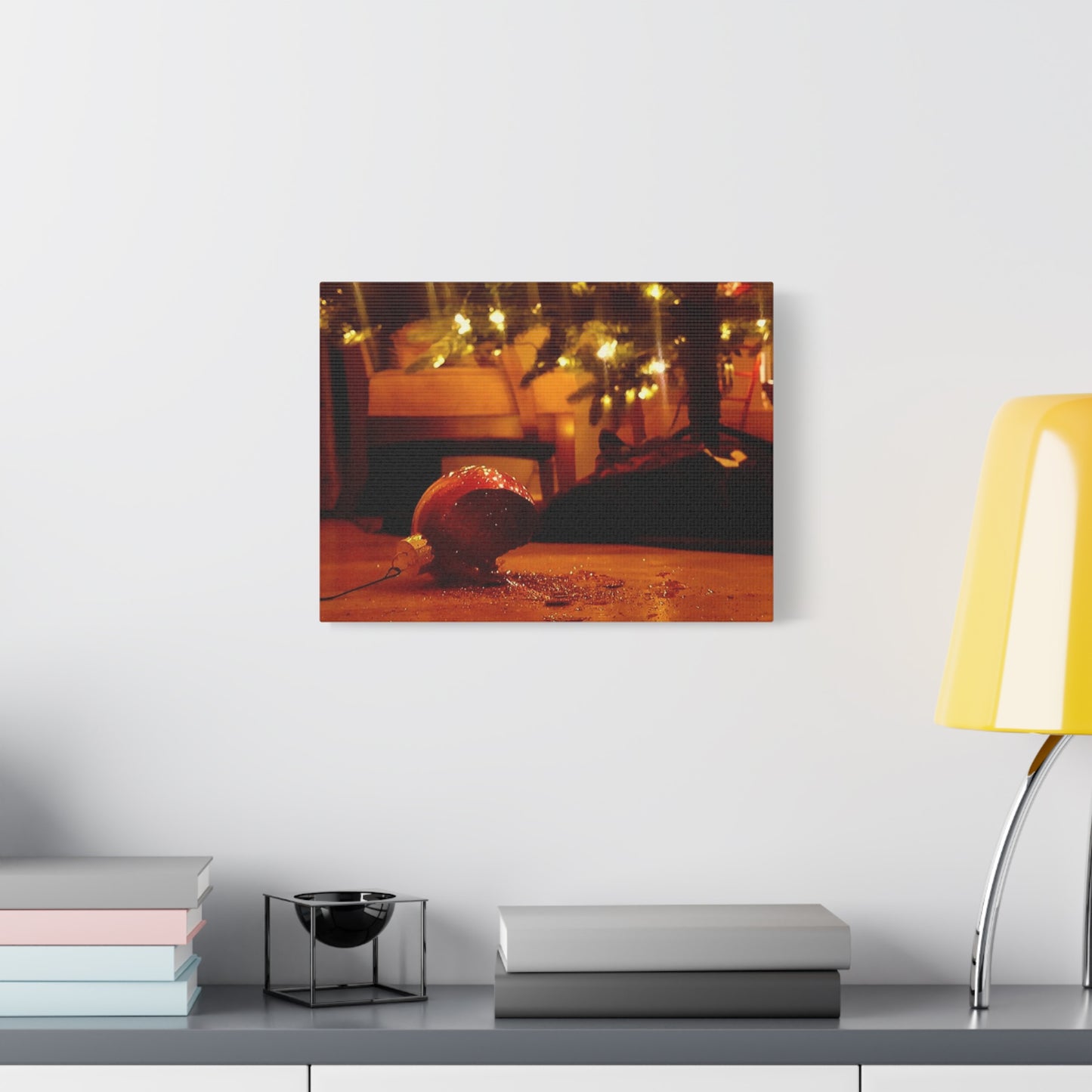Christmas Tree Ornament Photo Canvas – Cozy Holiday Still Life Wall Art