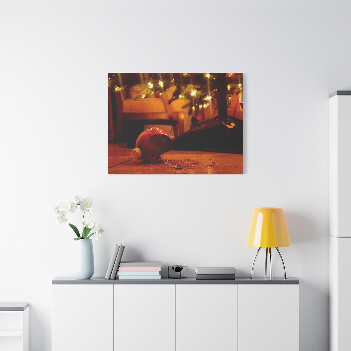 Christmas Tree Ornament Photo Canvas – Cozy Holiday Still Life Wall Art