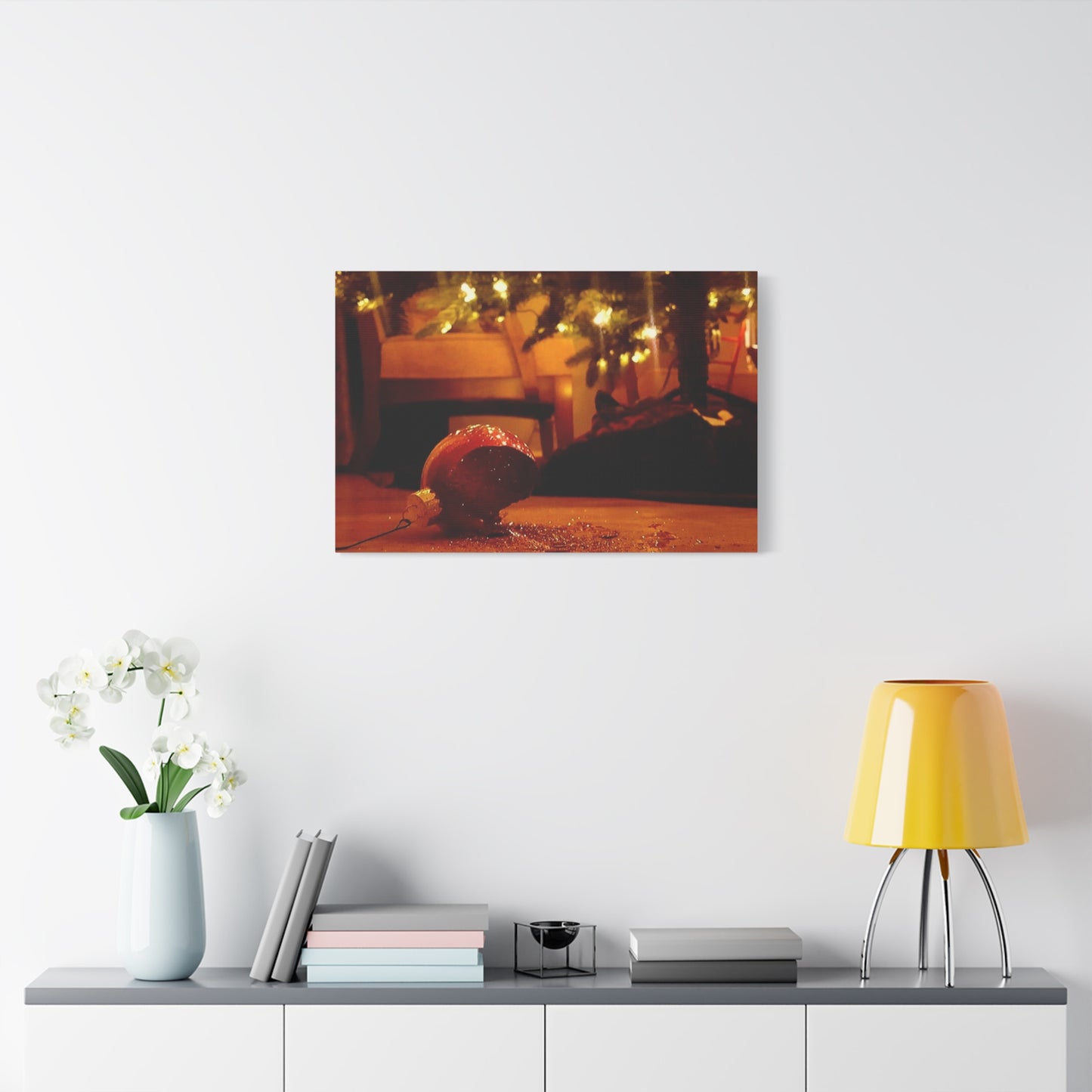 Christmas Tree Ornament Photo Canvas – Cozy Holiday Still Life Wall Art