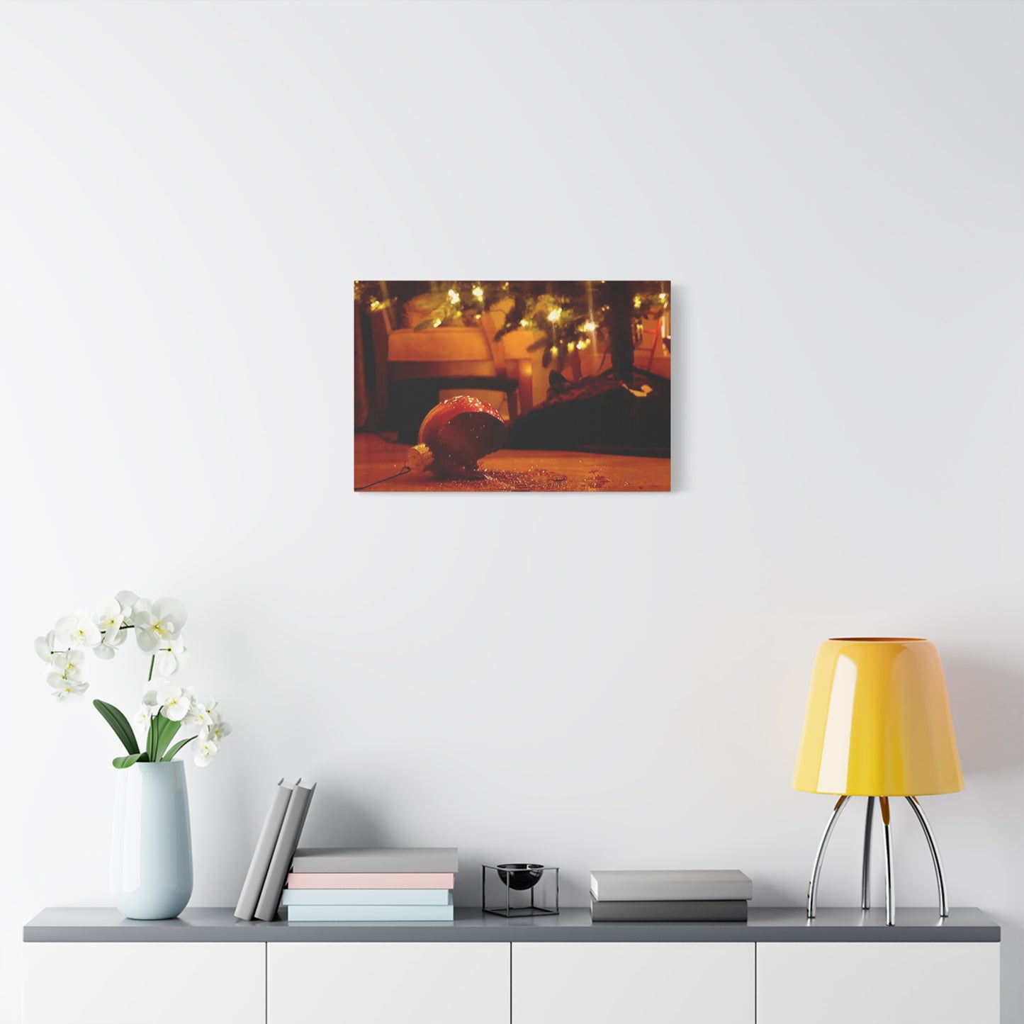 Christmas Tree Ornament Photo Canvas – Cozy Holiday Still Life Wall Art