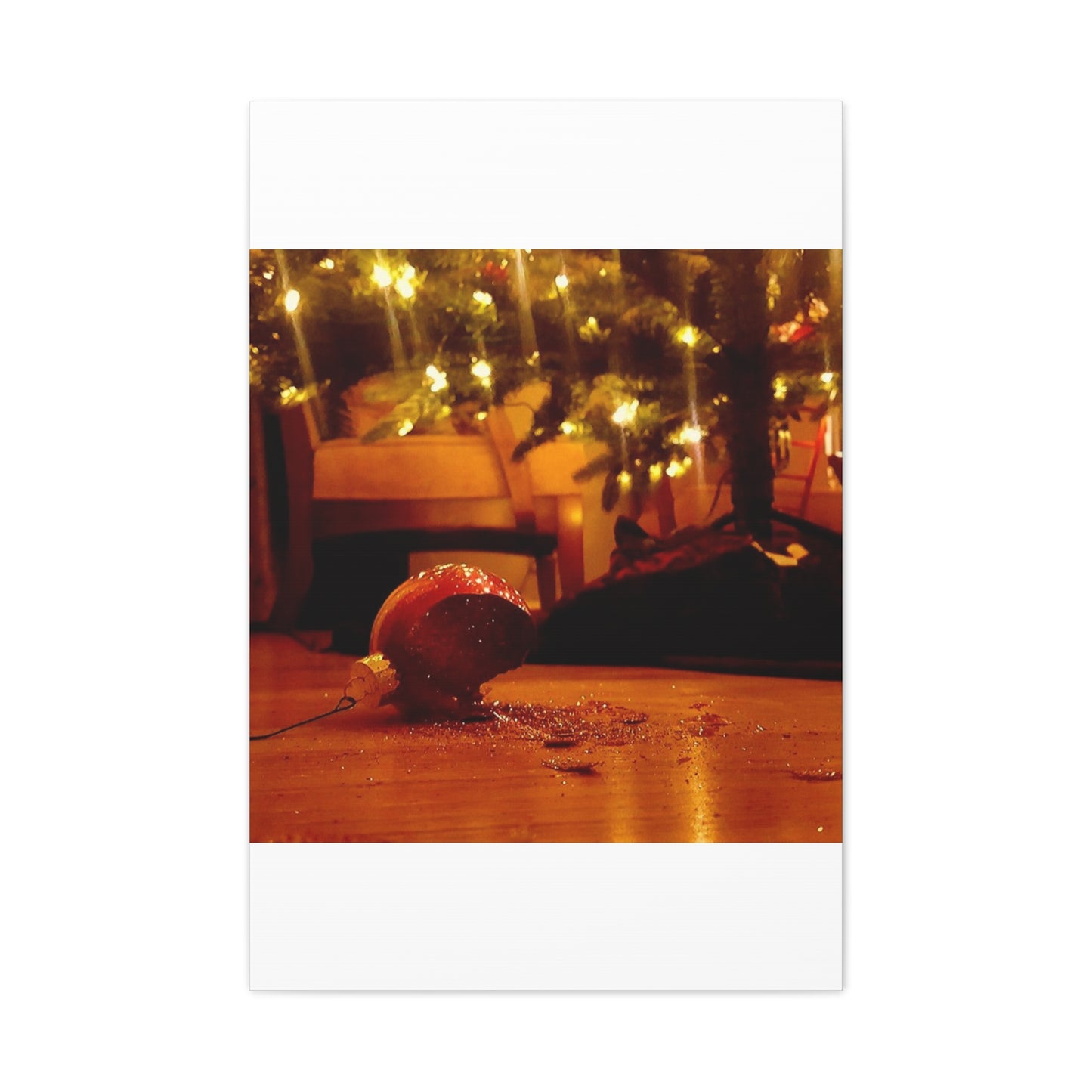 Christmas Tree Ornament Photo Canvas – Cozy Holiday Still Life Wall Art