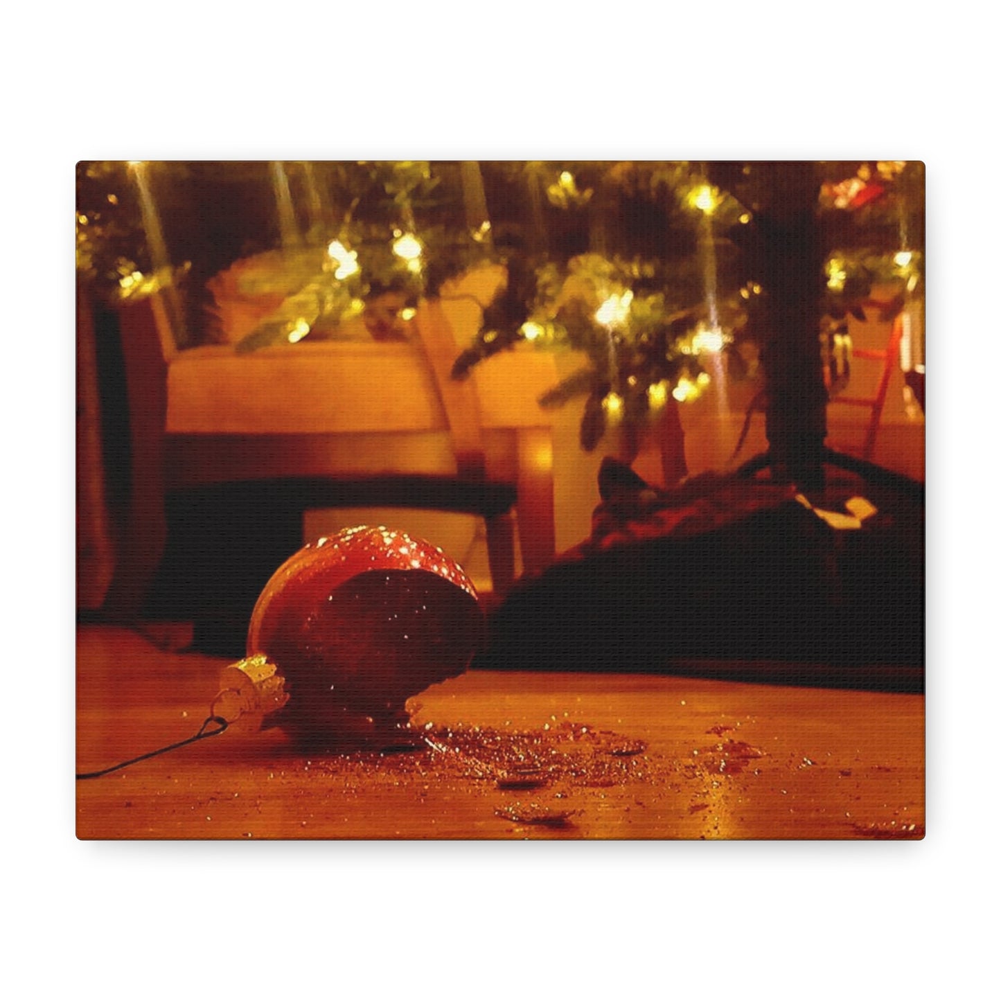 Christmas Tree Ornament Photo Canvas – Cozy Holiday Still Life Wall Art