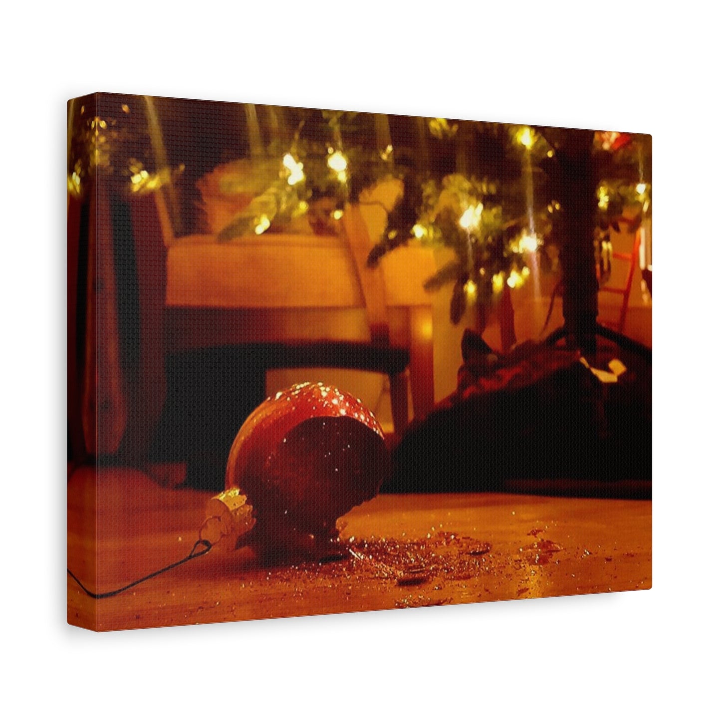 Christmas Tree Ornament Photo Canvas – Cozy Holiday Still Life Wall Art