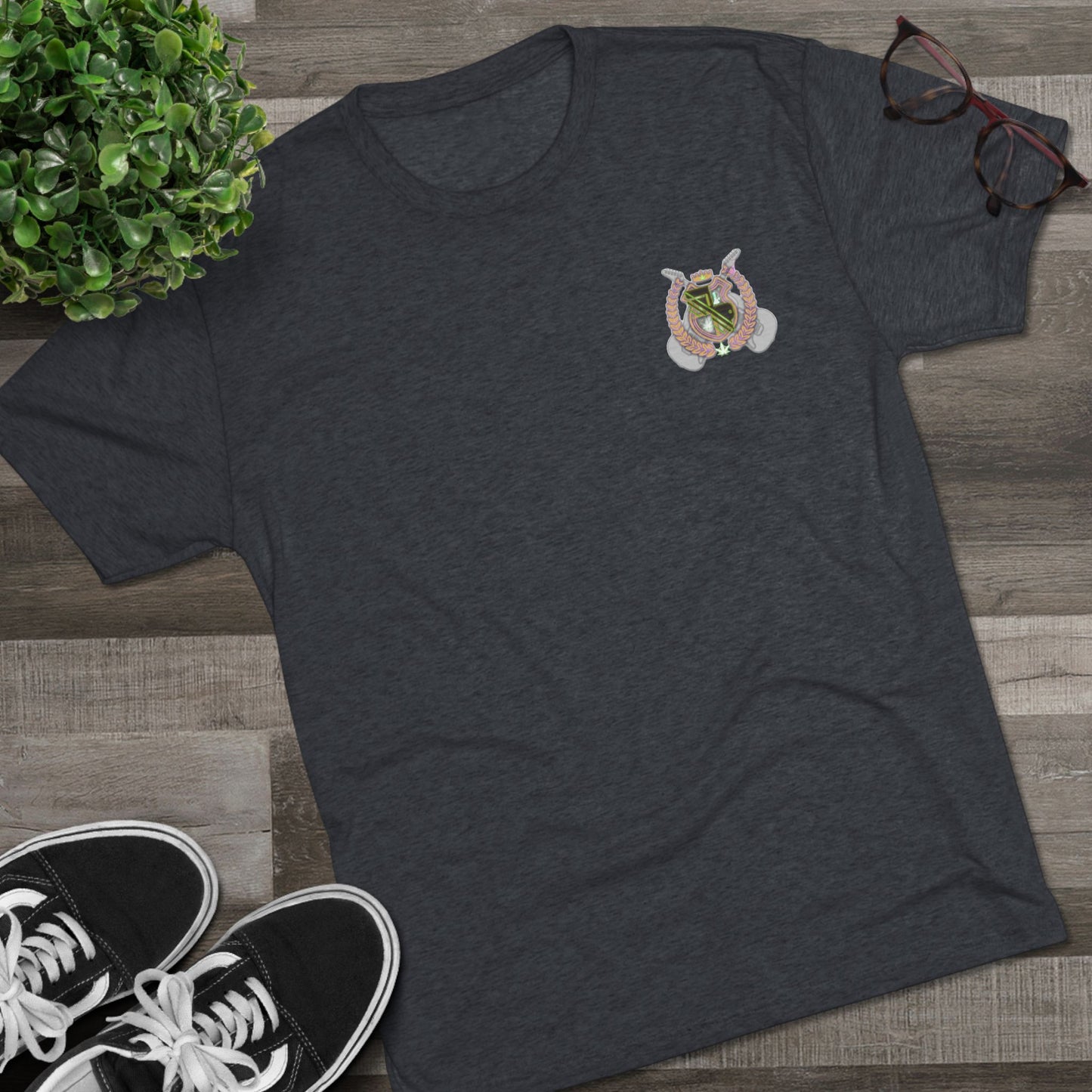 Heraldic Crest T‑Shirt — Vintage Shield Emblem Tee