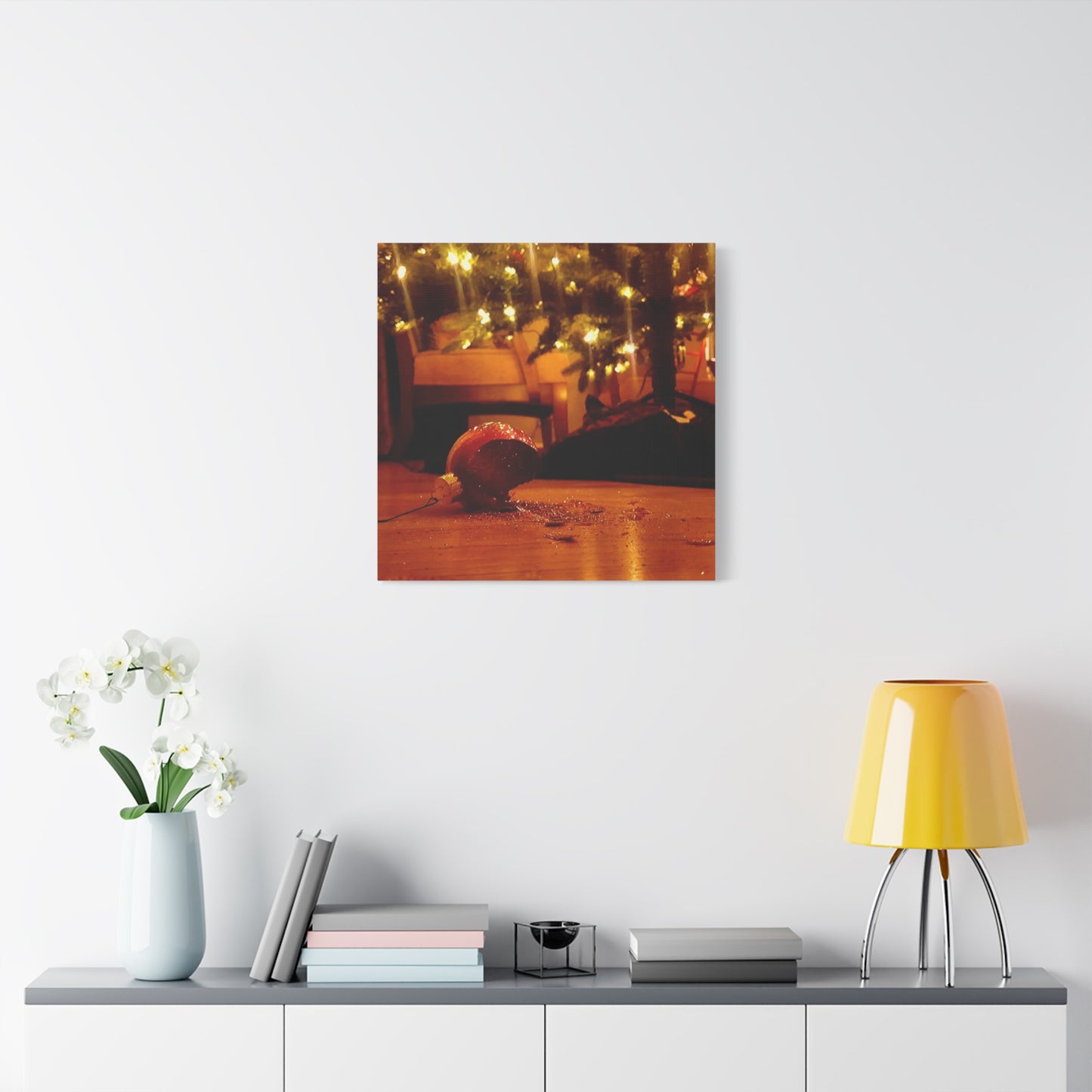 Christmas Tree Ornament Photo Canvas – Cozy Holiday Still Life Wall Art