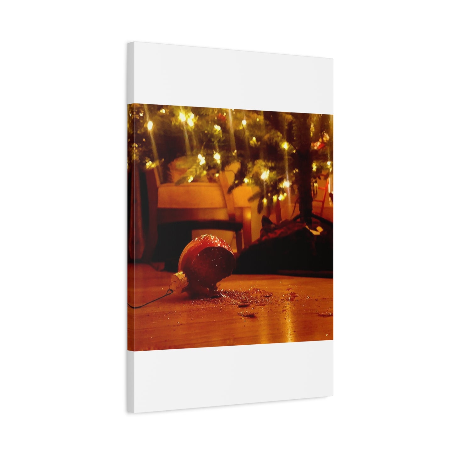 Christmas Tree Ornament Photo Canvas – Cozy Holiday Still Life Wall Art