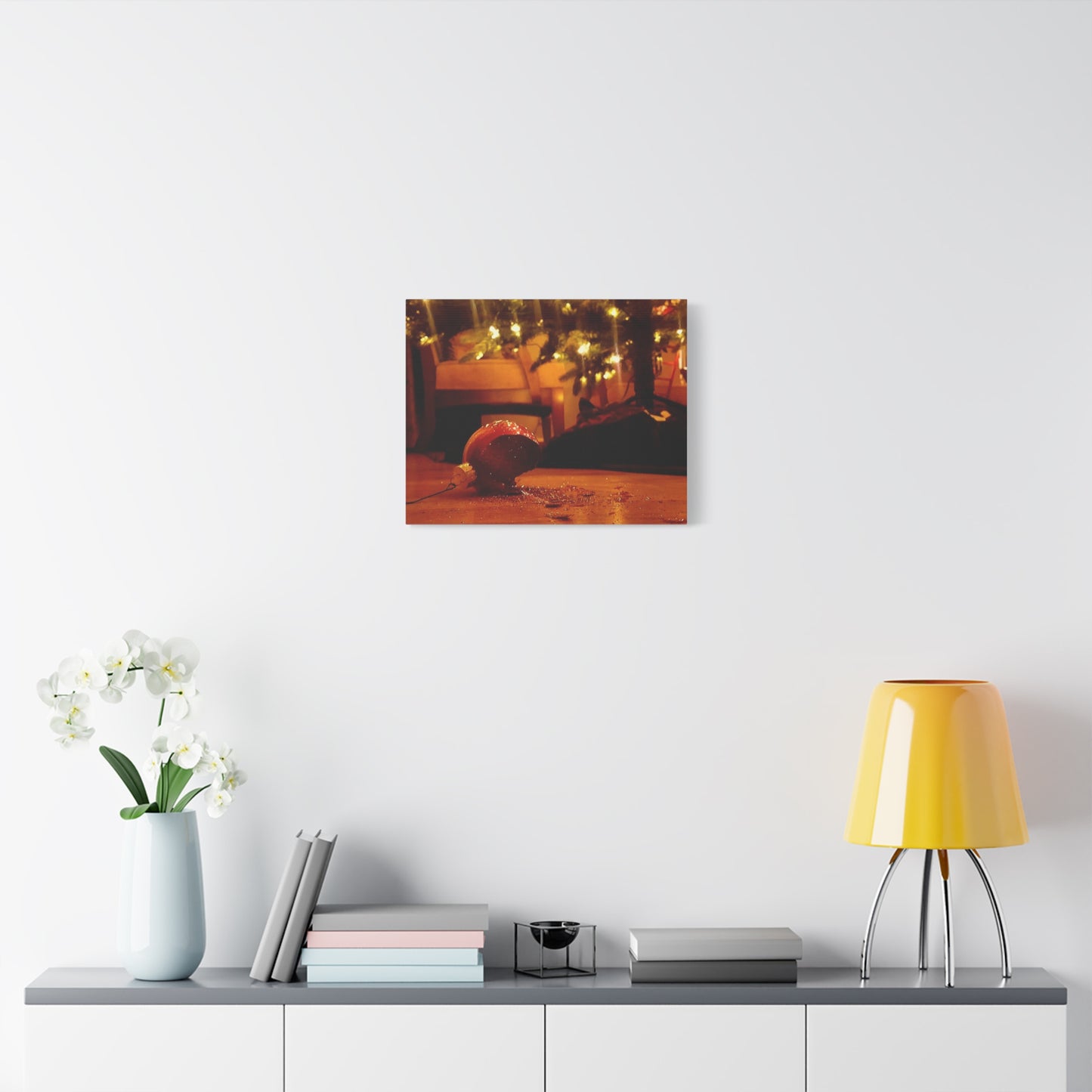 Christmas Tree Ornament Photo Canvas – Cozy Holiday Still Life Wall Art