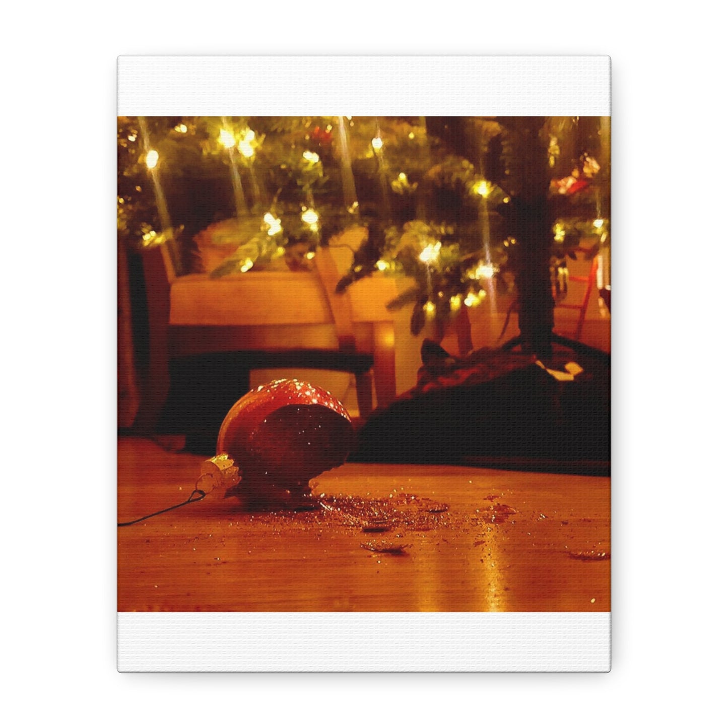 Christmas Tree Ornament Photo Canvas – Cozy Holiday Still Life Wall Art