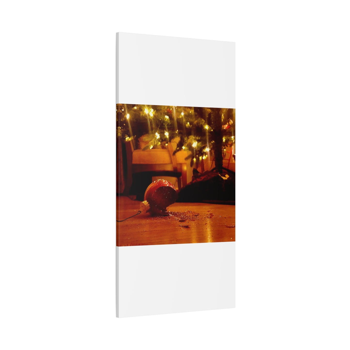 Christmas Tree Ornament Photo Canvas – Cozy Holiday Still Life Wall Art