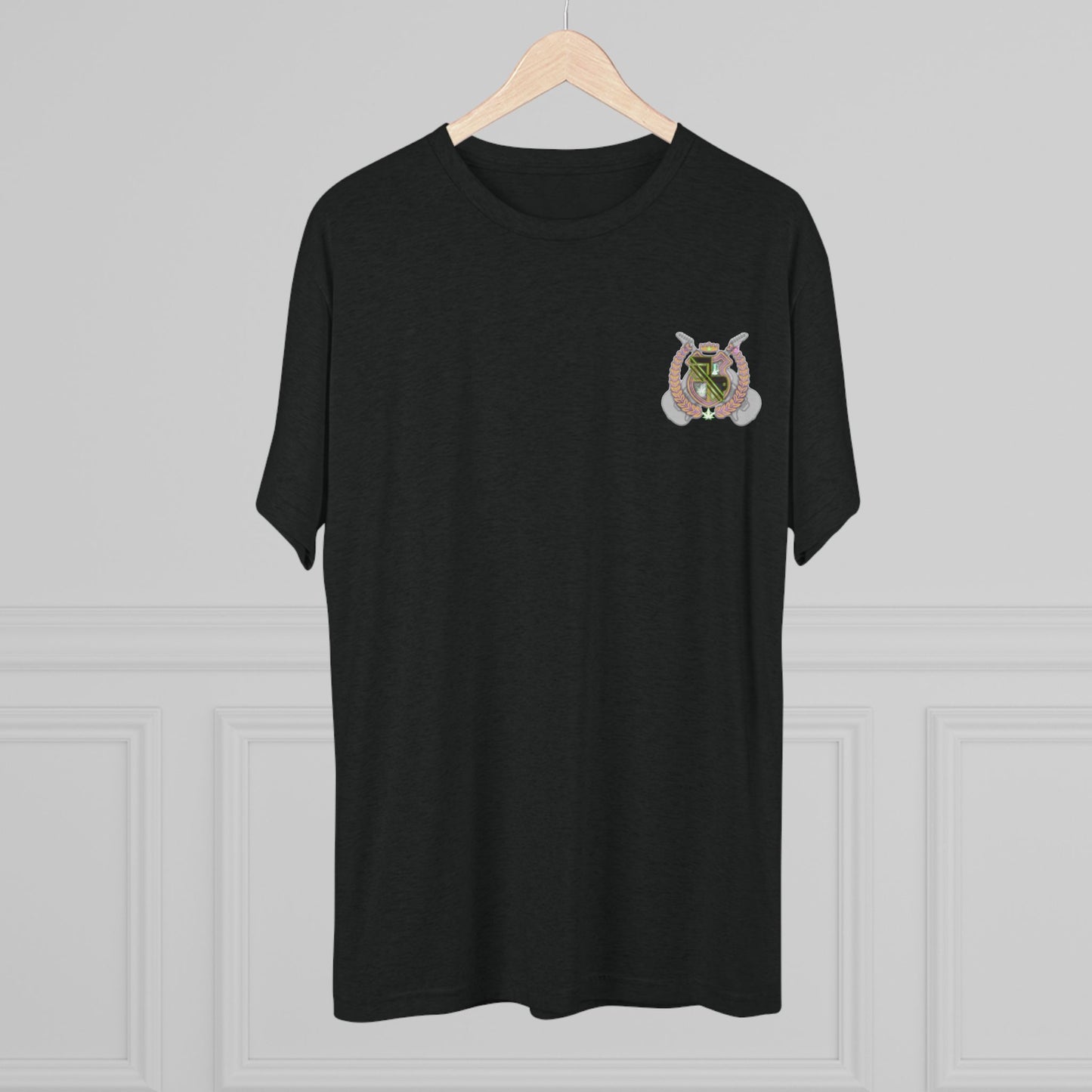 Heraldic Crest T‑Shirt — Vintage Shield Emblem Tee