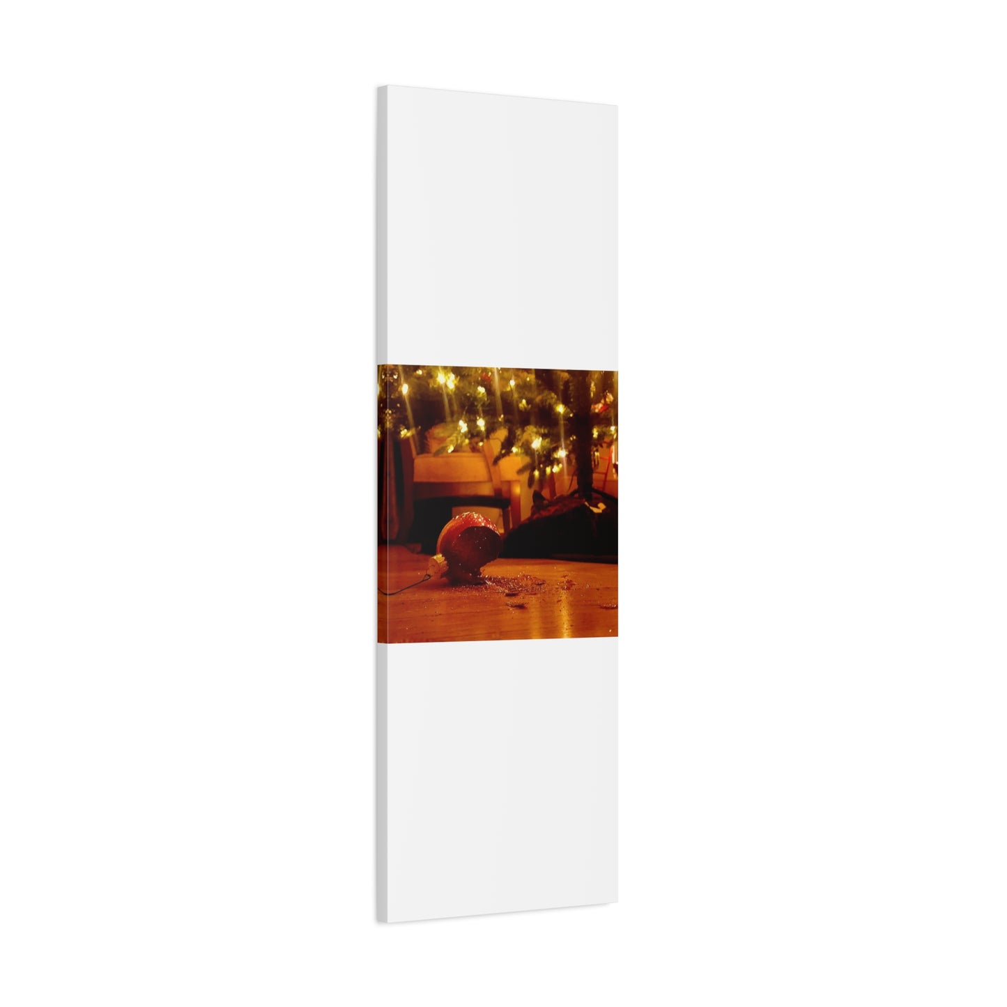 Christmas Tree Ornament Photo Canvas – Cozy Holiday Still Life Wall Art