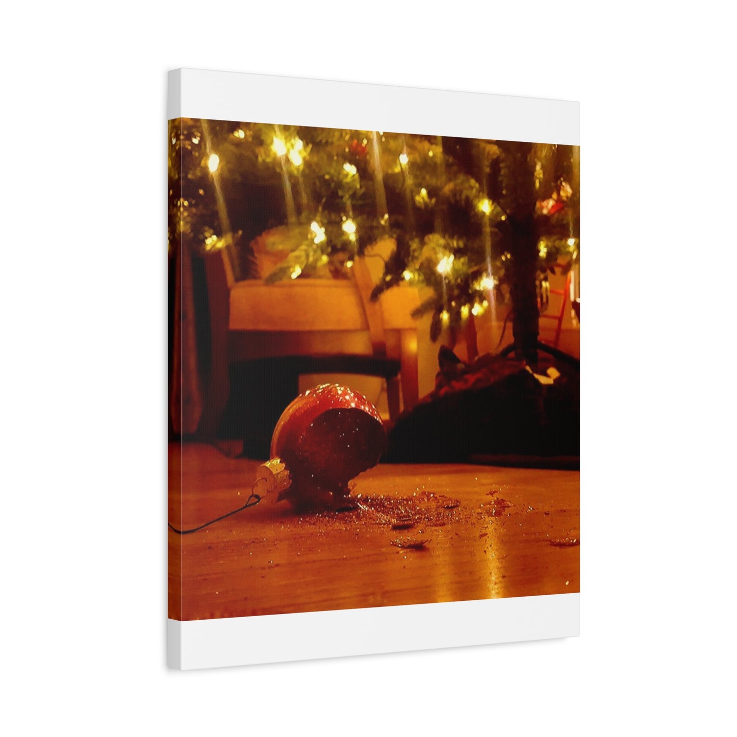 Christmas Tree Ornament Photo Canvas – Cozy Holiday Still Life Wall Art