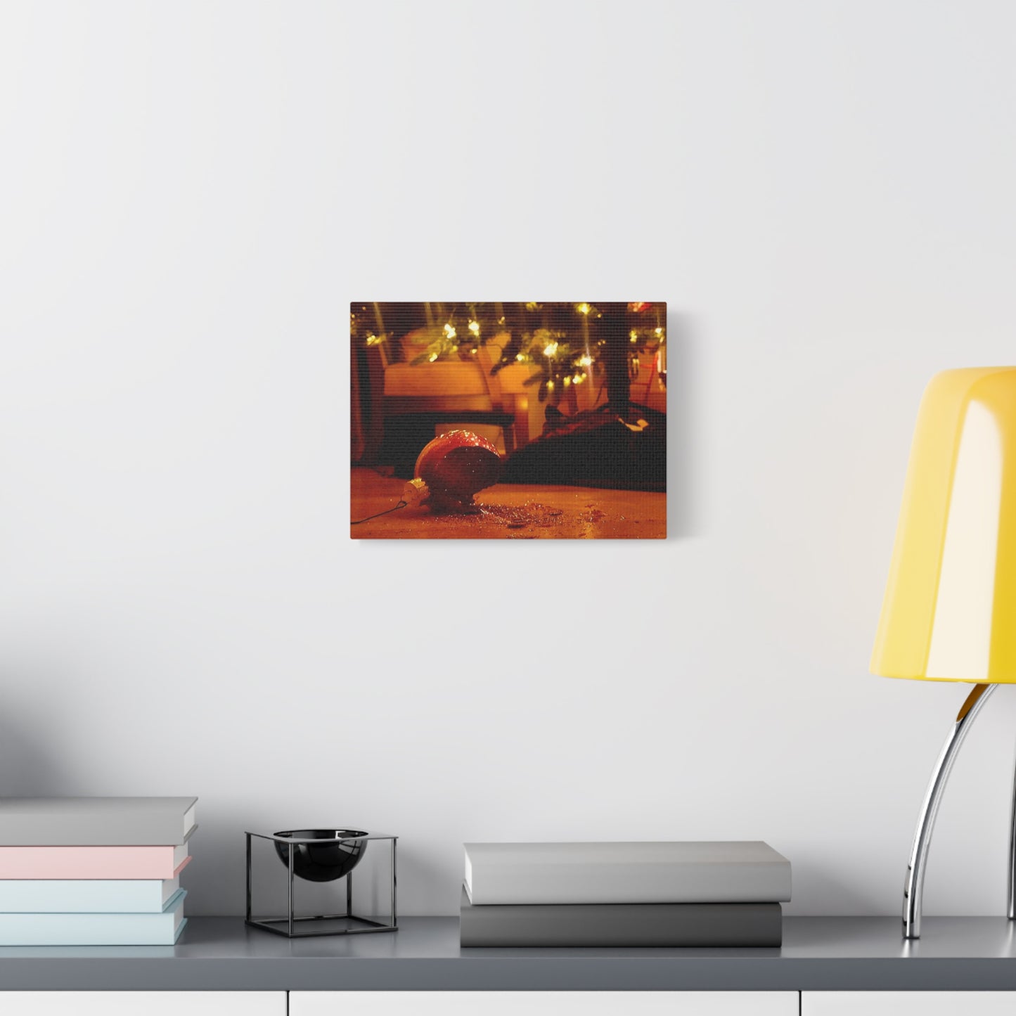 Christmas Tree Ornament Photo Canvas – Cozy Holiday Still Life Wall Art
